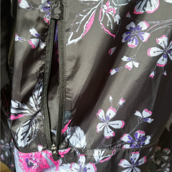 LuLaRoe Rise Determined Lightweight Workout Jacket Size XL - Picture 3 of 10